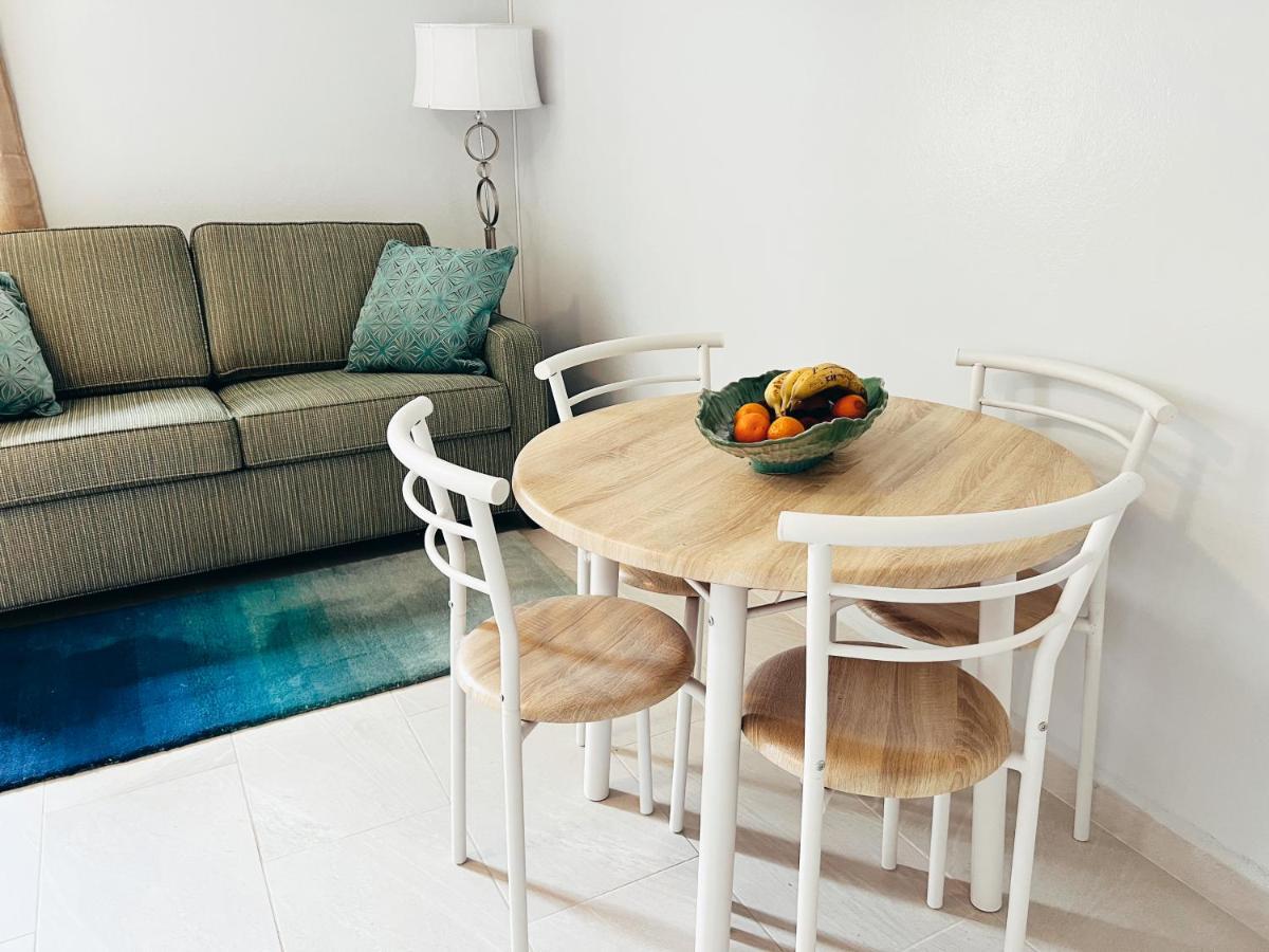 Aruba Bliss Condos โอรันเยสตัด ภายนอก รูปภาพ